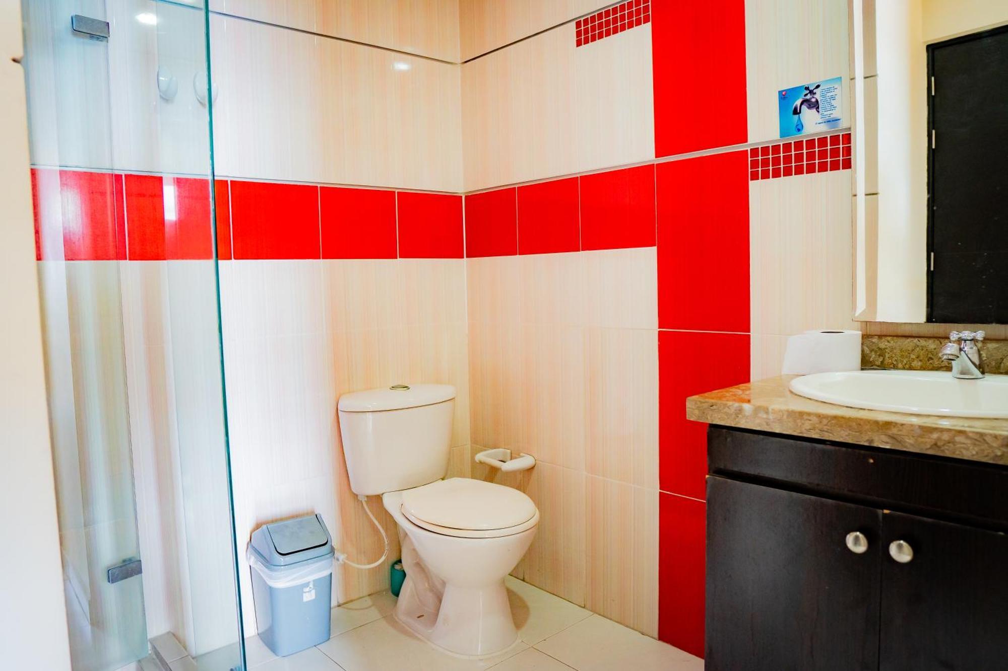 Kalina Hotel Хирардот Экстерьер фото